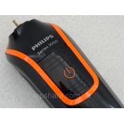 Мотор у корпусі тримера Philips QG3340
